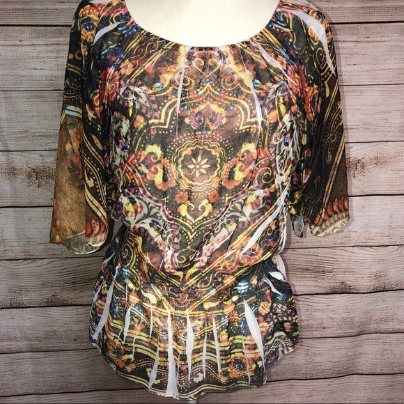 Semi Sheer Graphic Top - Picture 4 of 6